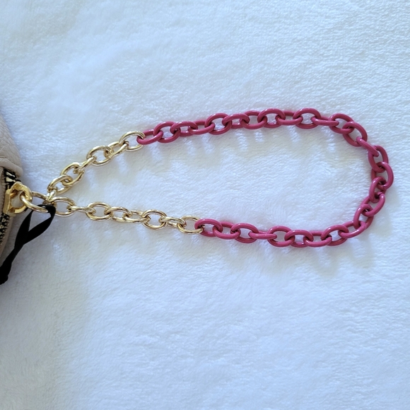 Juicy🍊 Couture "Can't Tame Her" Heart❤ Zip Around Coin🪙 Purse - NWT - Picture 9 of 14